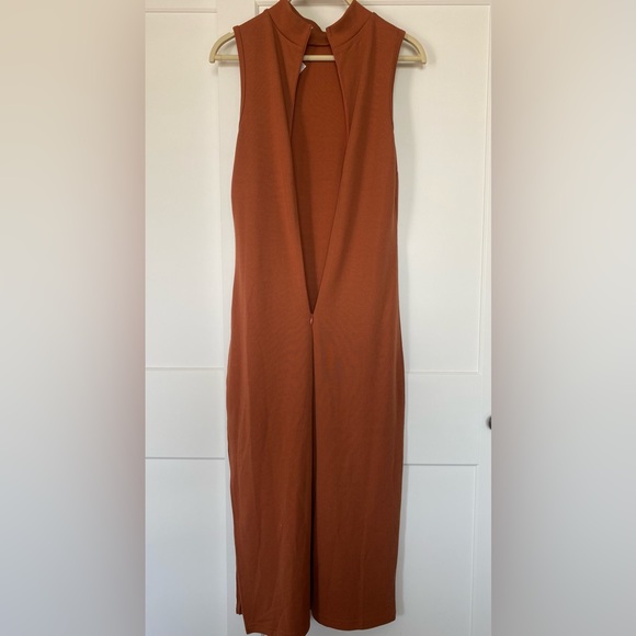 She & Sky Burnt Orange Dress - Picture 2 of 6